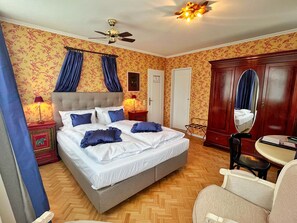 Doppelzimmer - Small & Cosy | 高档床上用品、客房内保险箱、特色装修、特色家居