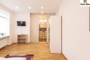 Appartement, balcon (3-10-Al)