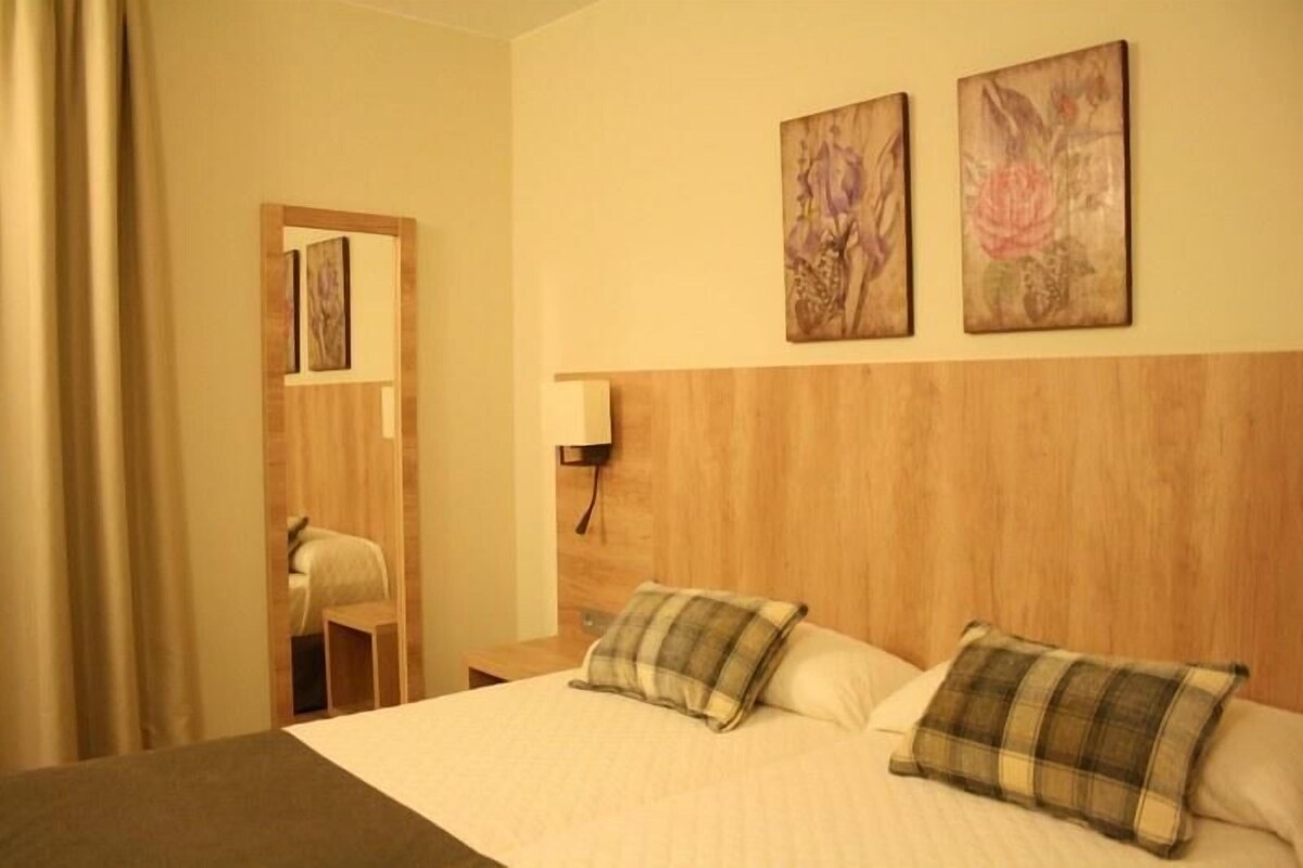 In-room safe, desk, blackout drapes, WiFi (free)