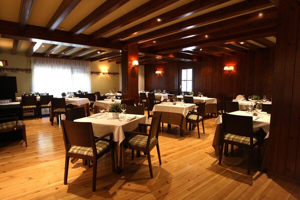 Restaurant - Hotel & Spa Real Villa Anayet (Canfranc)