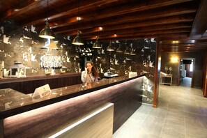Reception - Hotel & Spa Real Villa Anayet (Canfranc)