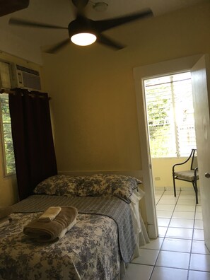Chambre Double | 1 chambre, literie de qualité supérieure, fer et planche à repasser