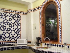 Appartement de base, salle de bain privée | Intérieur