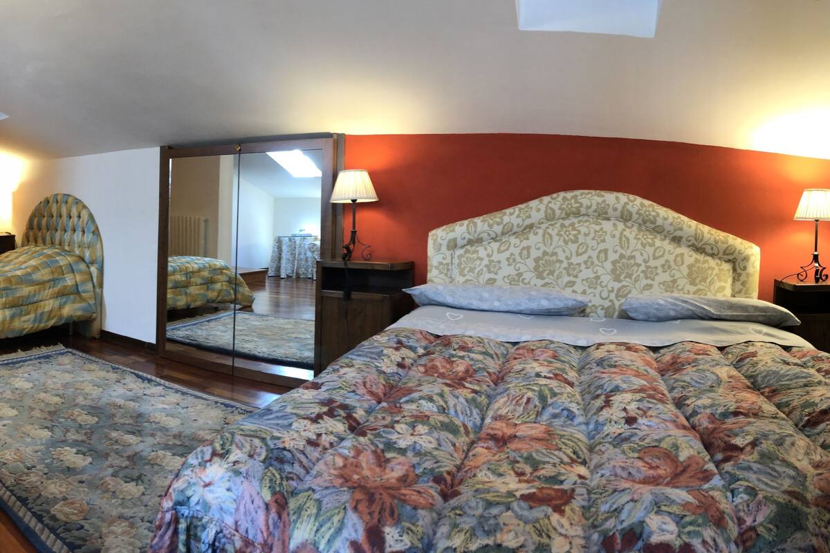 Literie de qualité supérieure, bureau, chambres insonorisées
