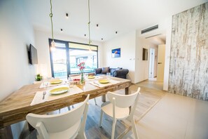 Superior Apartment, 1 Bedroom, Balcony, City View | Premium bedding, individually decorated, individually furnished, desk - FriendHouse Apartments - Kazimierz (Kraków)