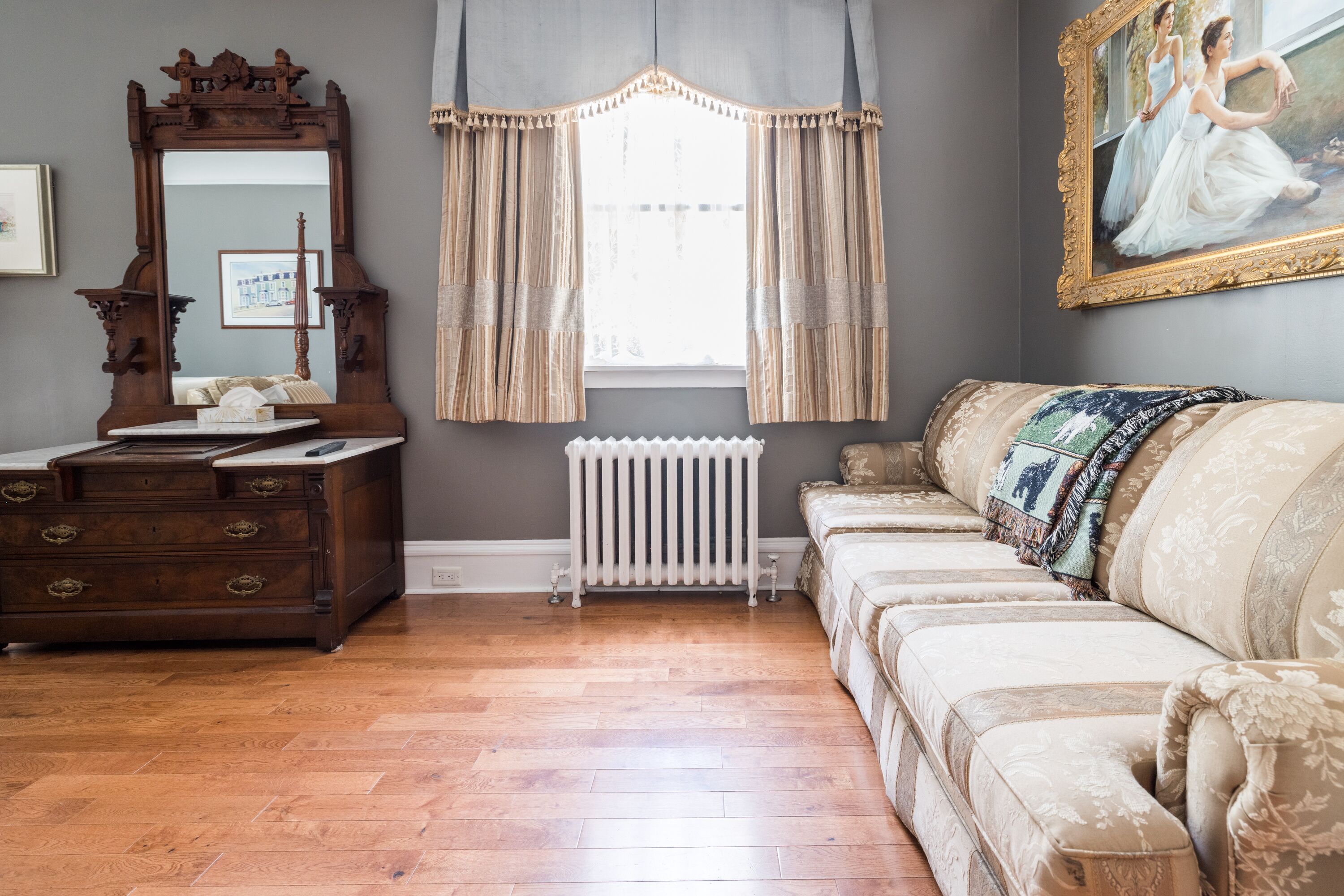 room, 1 queen bed (philip francis little suite) | premium bedding, individually decorated, individually furnished, desk