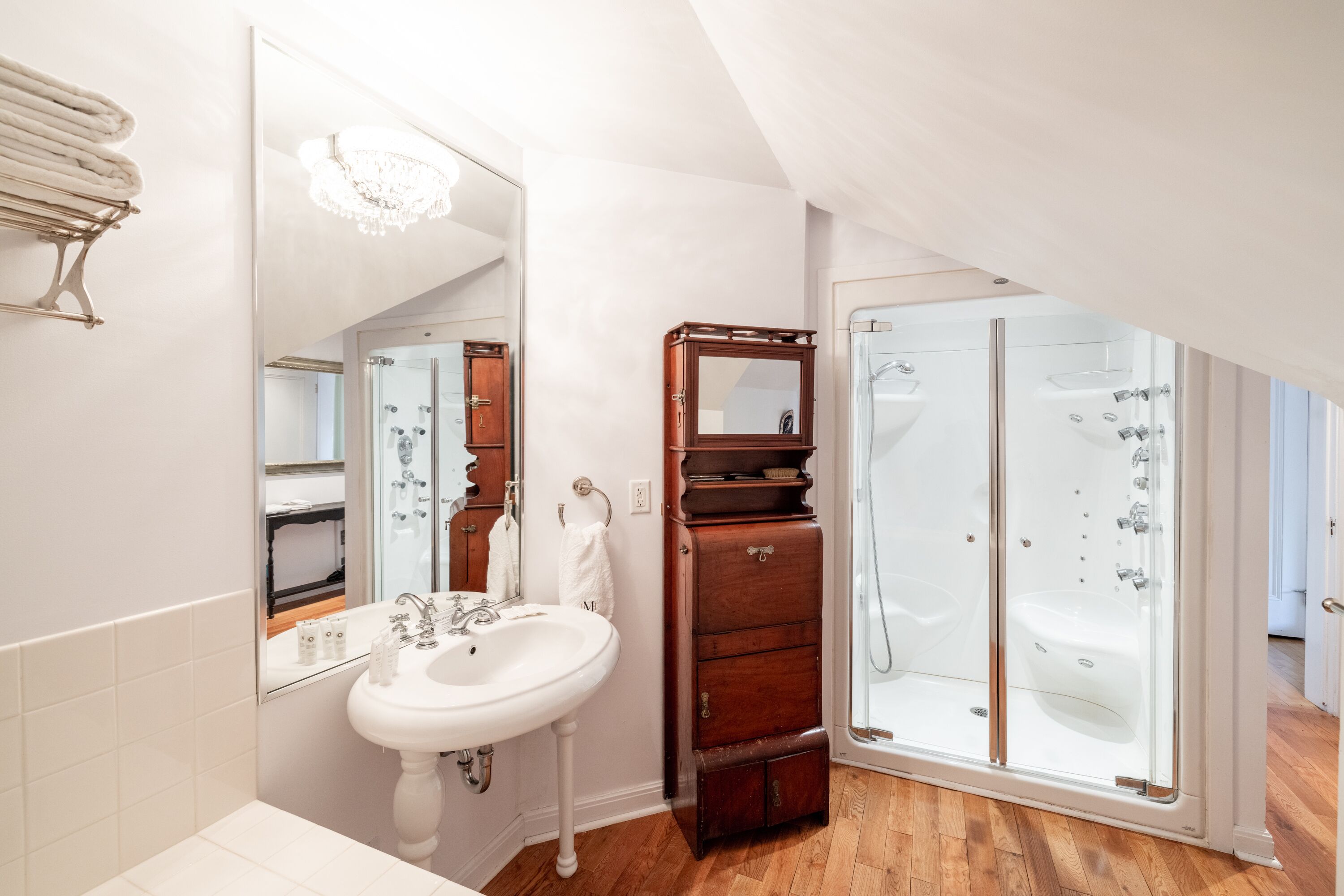 room, multiple beds (sir william whiteway) | bathroom | shower, free toiletries, hair dryer, towels