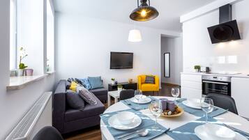 Apartment, 1 Bedroom ( 2 ) | In-room dining