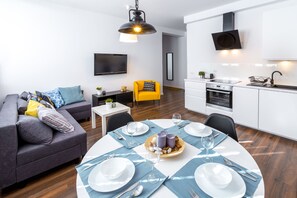Apartment, 1 Bedroom | Living room | Flat-screen TV - Friendhouse Apartments - Train Station Area (Kraków)