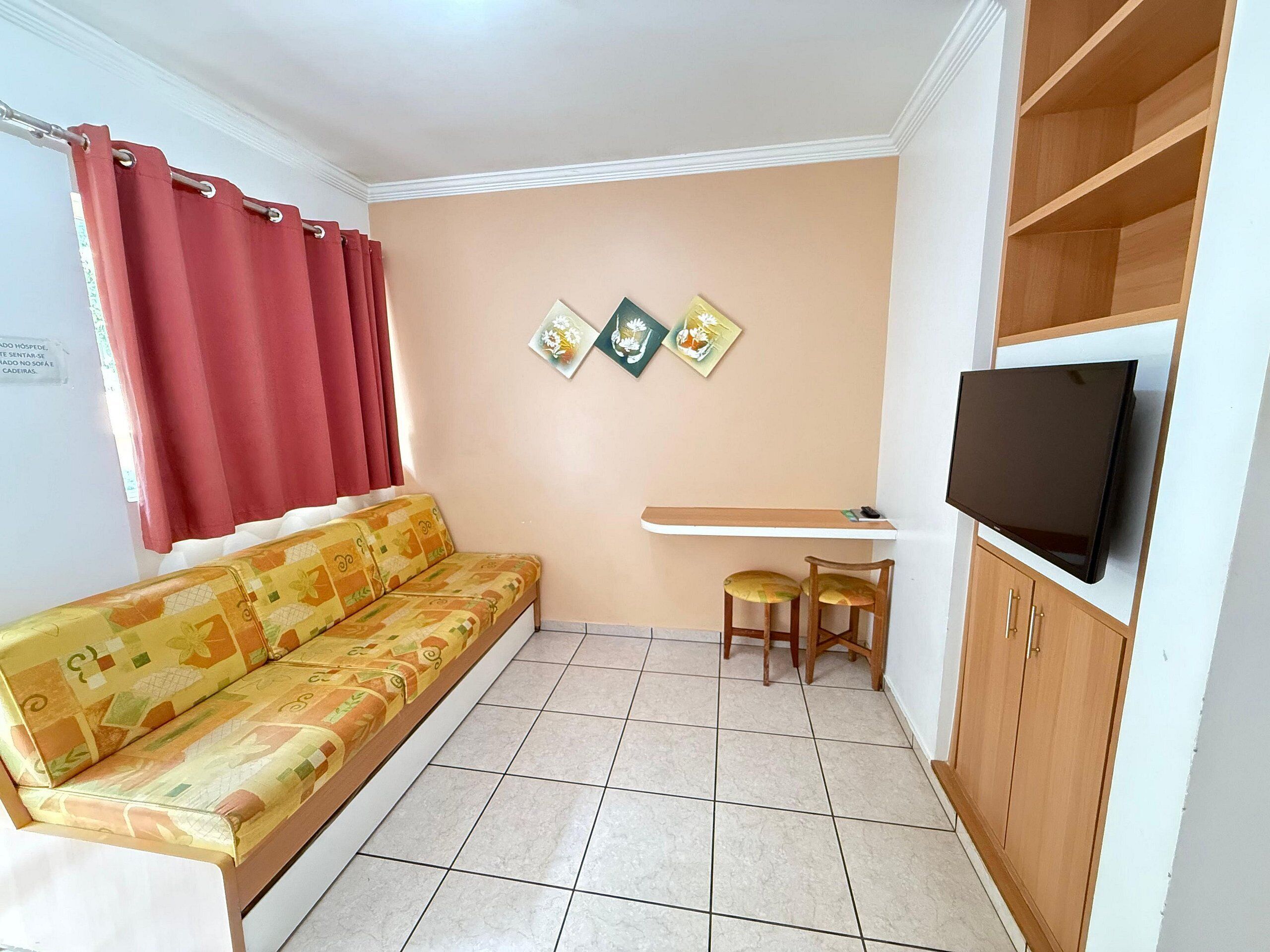 APARTMENT 290 | Interior