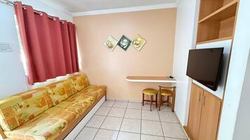 APARTMENT 290 | Interior