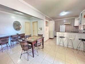 Apartament (HOUSE 401) | Servei de restauració