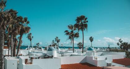 International Surf School & Camp - Hostel