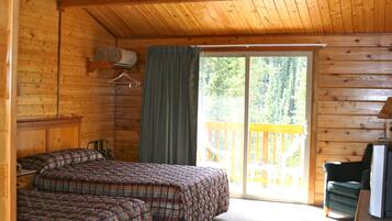 Standard Room, 2 Double Beds | Individually decorated, individually furnished, soundproofing, WiFi