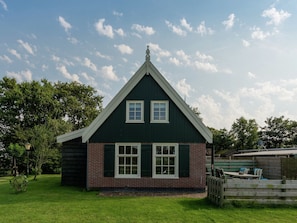 Exterior - Holiday Home near Lutjestrand Beach (Hippolytushoef)