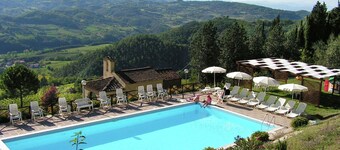 Farmhouse in Dicomano with Tuscan Views