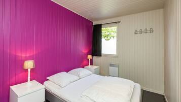 3 habitaciones, tabla de planchar con plancha y wifi