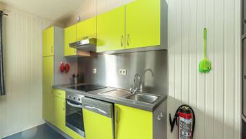 Micro-ondes, four, plaque de cuisson, lave-vaisselle