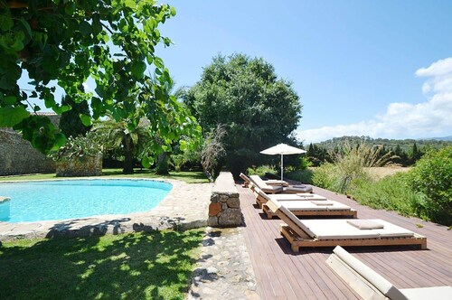 Villa in Búger with Pool and Scenic Views