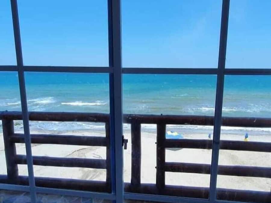 Dobbeltrom – basic, balkong, strandutsikt | Sengetøy