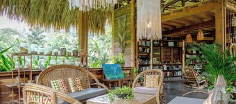 One Santuario Natural