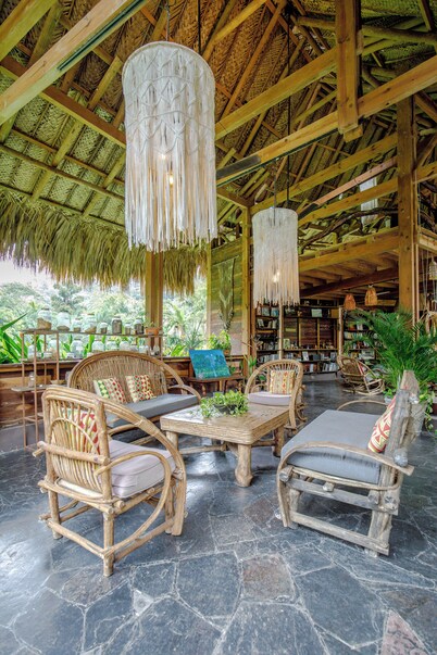 One Santuario Natural