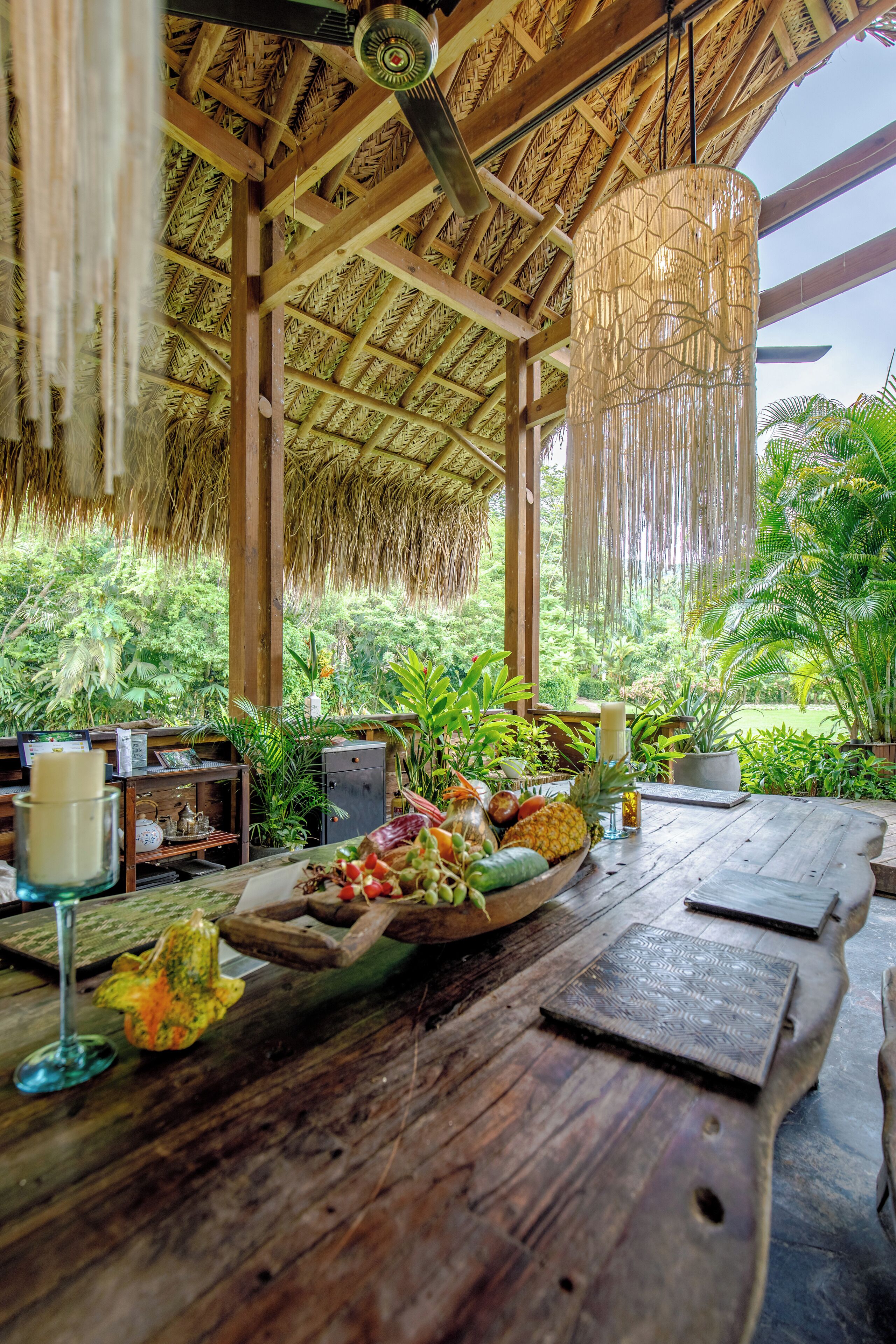 Free daily English breakfast