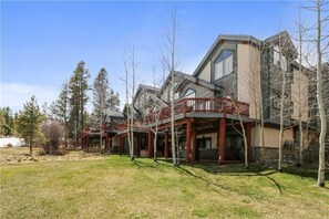 Exterior - Pines 101 Ski in out 4 BR Town House (Breckenridge)