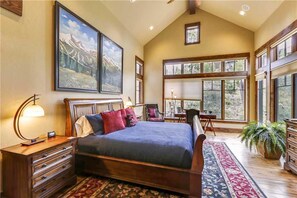 Casa, 4 habitaciones | 4 dormitorios y wifi gratis