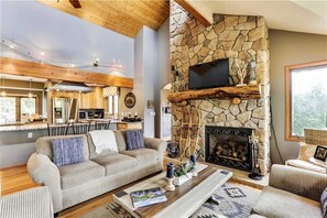 Hus, 5 soverom | Oppholdsrom