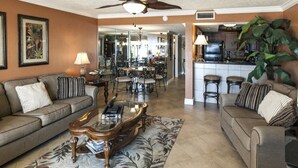 Condo, 2 Queen Beds, Sea View (Mariner West 209 (1/2)) | Living area - 209 Mariner West (Panama City Beach)
