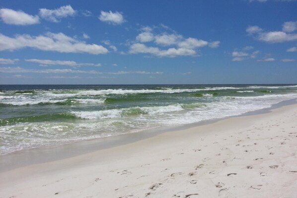 Condo, 2 Queen Beds, Sea View (Mariner West 209 (1/2)) | Beach | On the beach - 209 Mariner West (Panama City Beach)