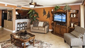 Condo, 2 Queen Beds, Sea View (Mariner West 209 (1/2)) | Living area - 209 Mariner West (Panama City Beach)