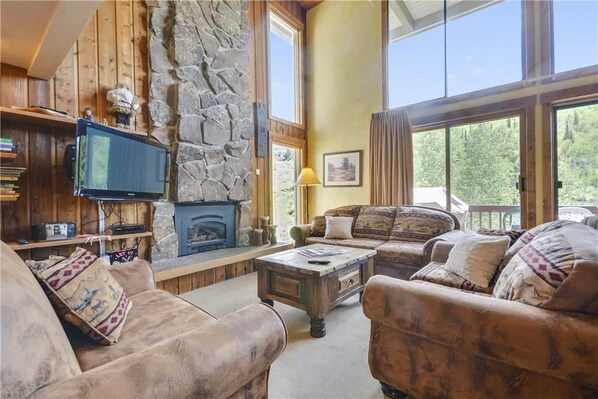 Talo, 3 makuuhuonetta | Oleskelualue