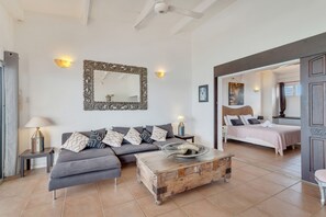 Exclusive Penthouse, 1 King Bed, Sea View | Living area | Flat-screen TV - Bonaire Oceanfront Apartments (Kralendijk)