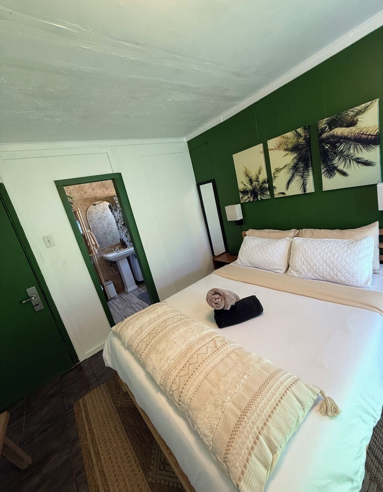 Chambre Standard | Accès au Wi-Fi (inclus), literie fournie