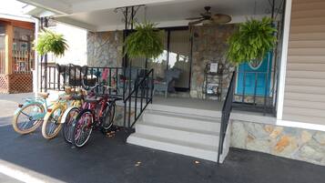 Entrée de l’hébergement