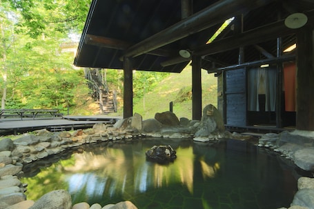 温泉. 糠平館観光ホテル