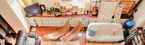 Bar (on property) - ALL FRIENDS - Hostel (Nago)