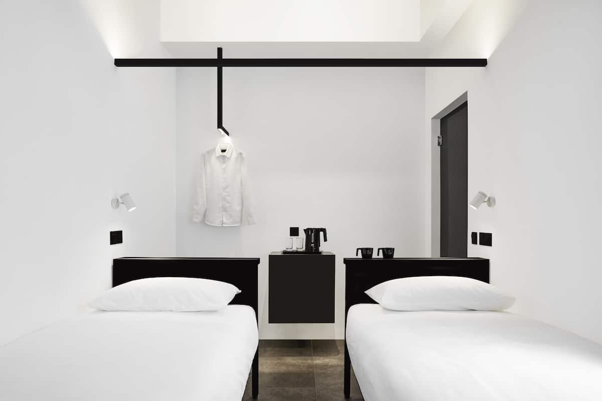 Twin | 1 bedroom, premium bedding, in-room safe, desk