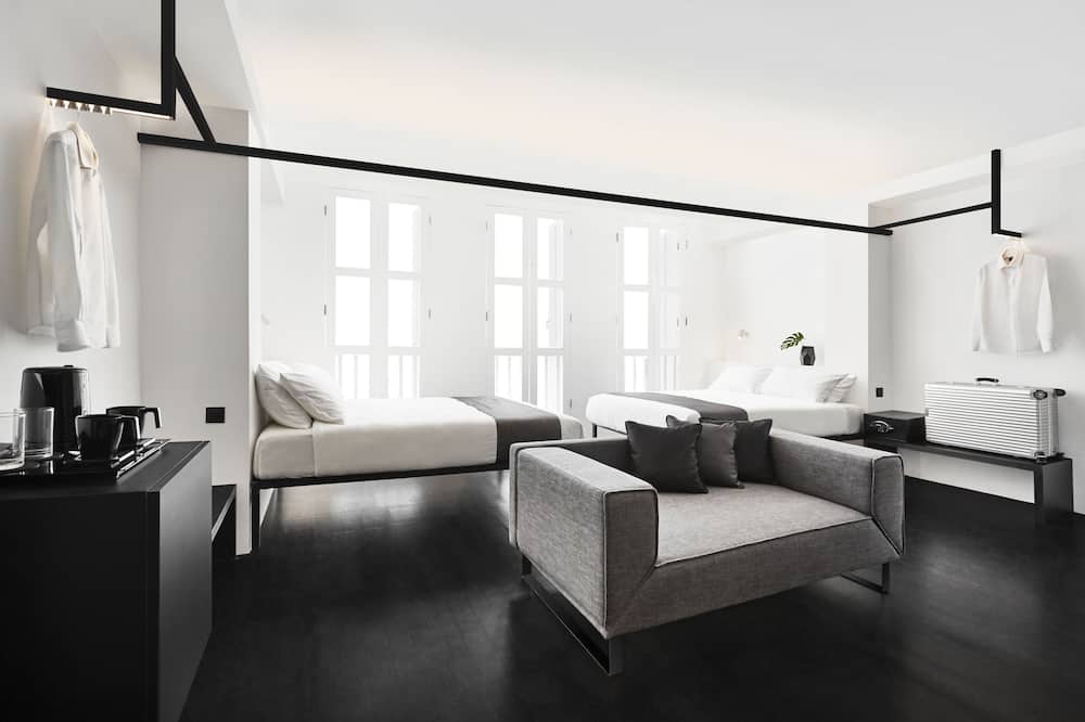 Hotel Mono