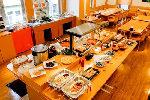 Daily buffet breakfast for a fee