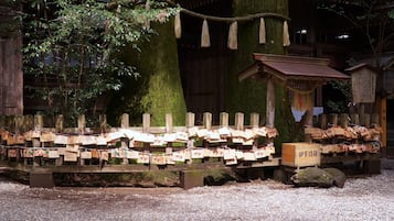 Tempat menarik