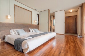 2 عدّة غرف نوم ومكتب ومكواة/لوح كي وواي فاي مجانًا