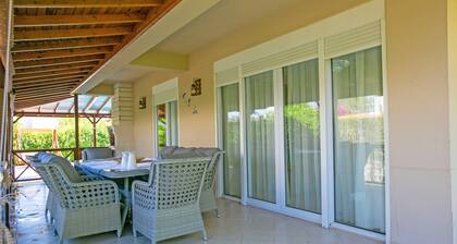 Paradise Town Villa Hazel
