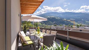 Luxury Apartment (plus cleaningfee 159,- Euro) | Terrasse/Patio