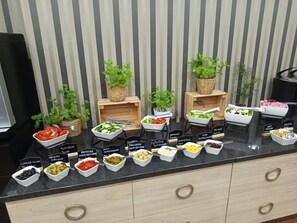 Daily buffet breakfast (PLN 49 per person) - Art Hotel's Sosnowiec (Sosnowiec)