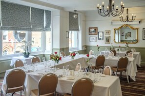 Birthday party area - Swan Revived Hotel (Newport Pagnell)