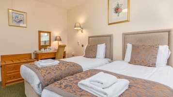 Twin Room (Two Single Beds)