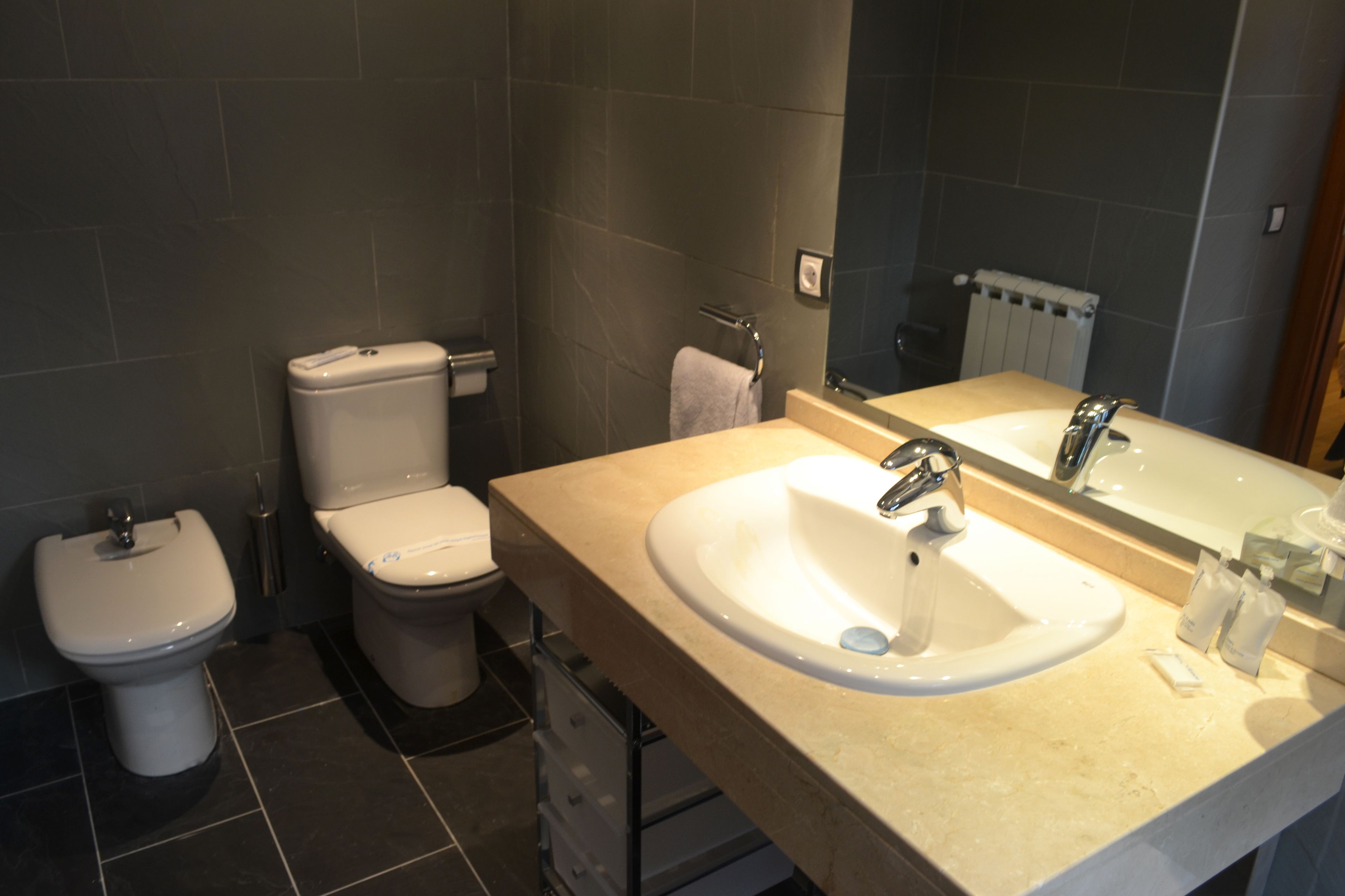 studio | bathroom | free toiletries, hair dryer, towels
